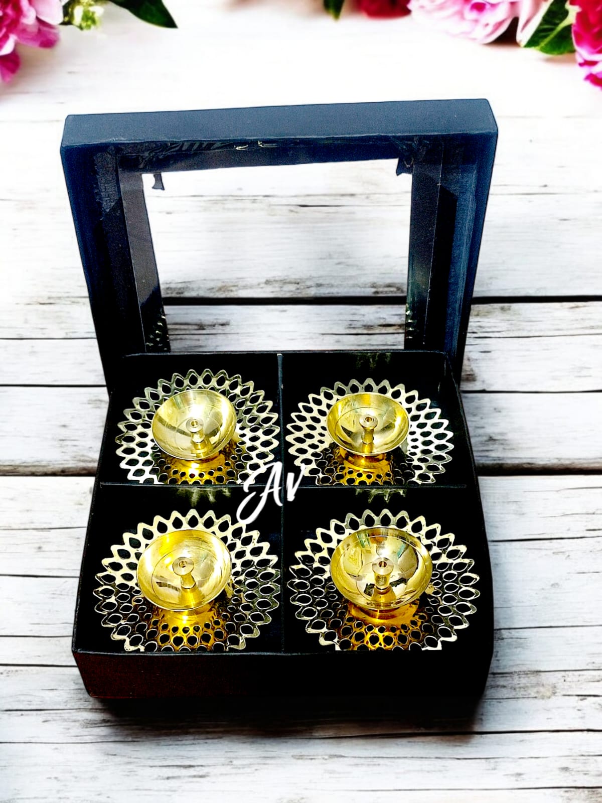 Brass Diyas Set Of 4 Pcs With Display Box Packing