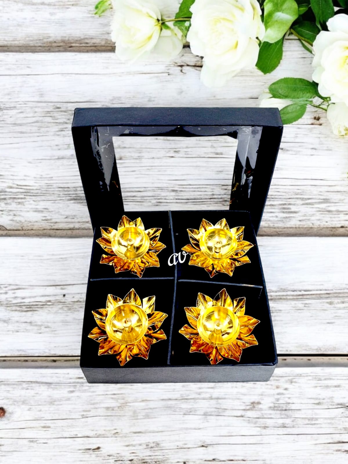 Brass Diyas Set Of 4 Pcs With Display Box Packing
