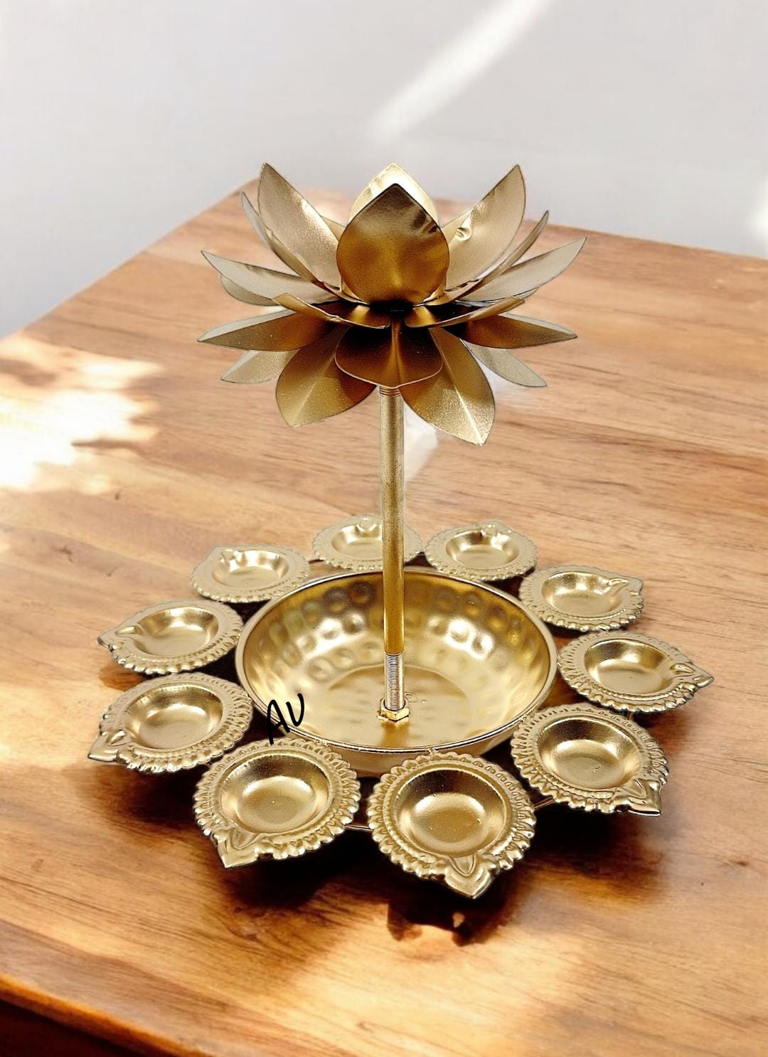 Diya Urli With Lotus Tealight