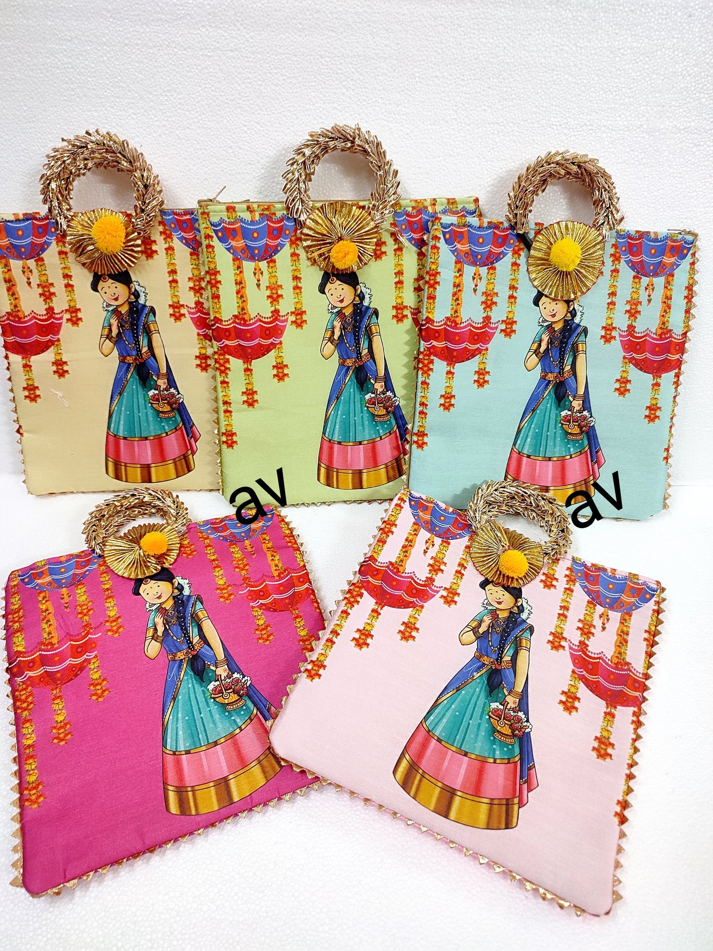 Half Saree Ceremony/Girl Handle Bangle Bag
