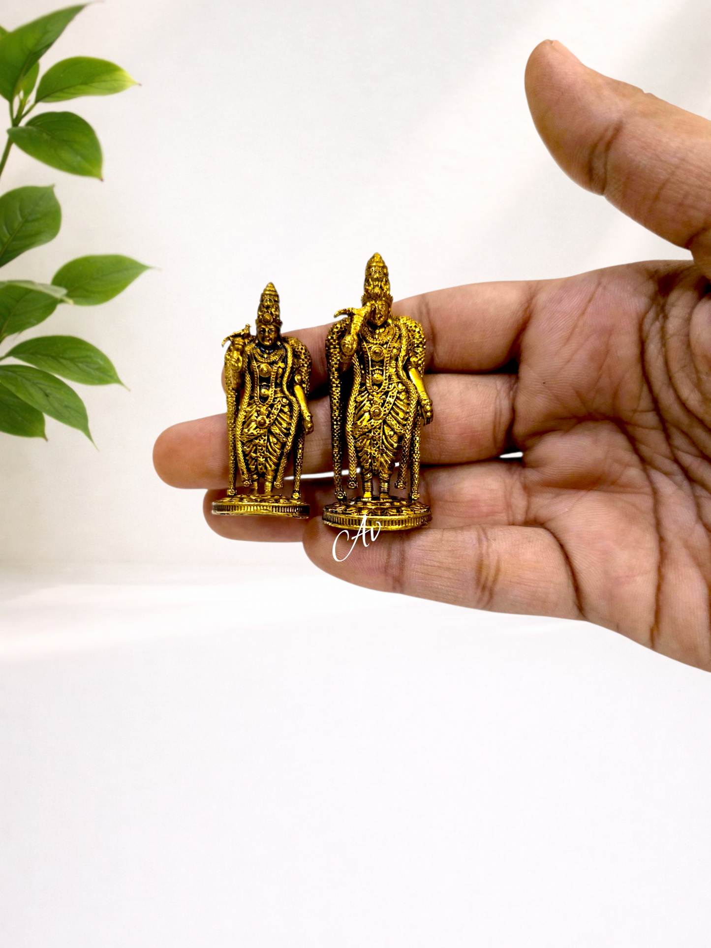 Brass Meenakshi Devi Idol | Handmade Wax Casting | Miniature Goddess Meenakshi Statue for Home Temple & Gifts