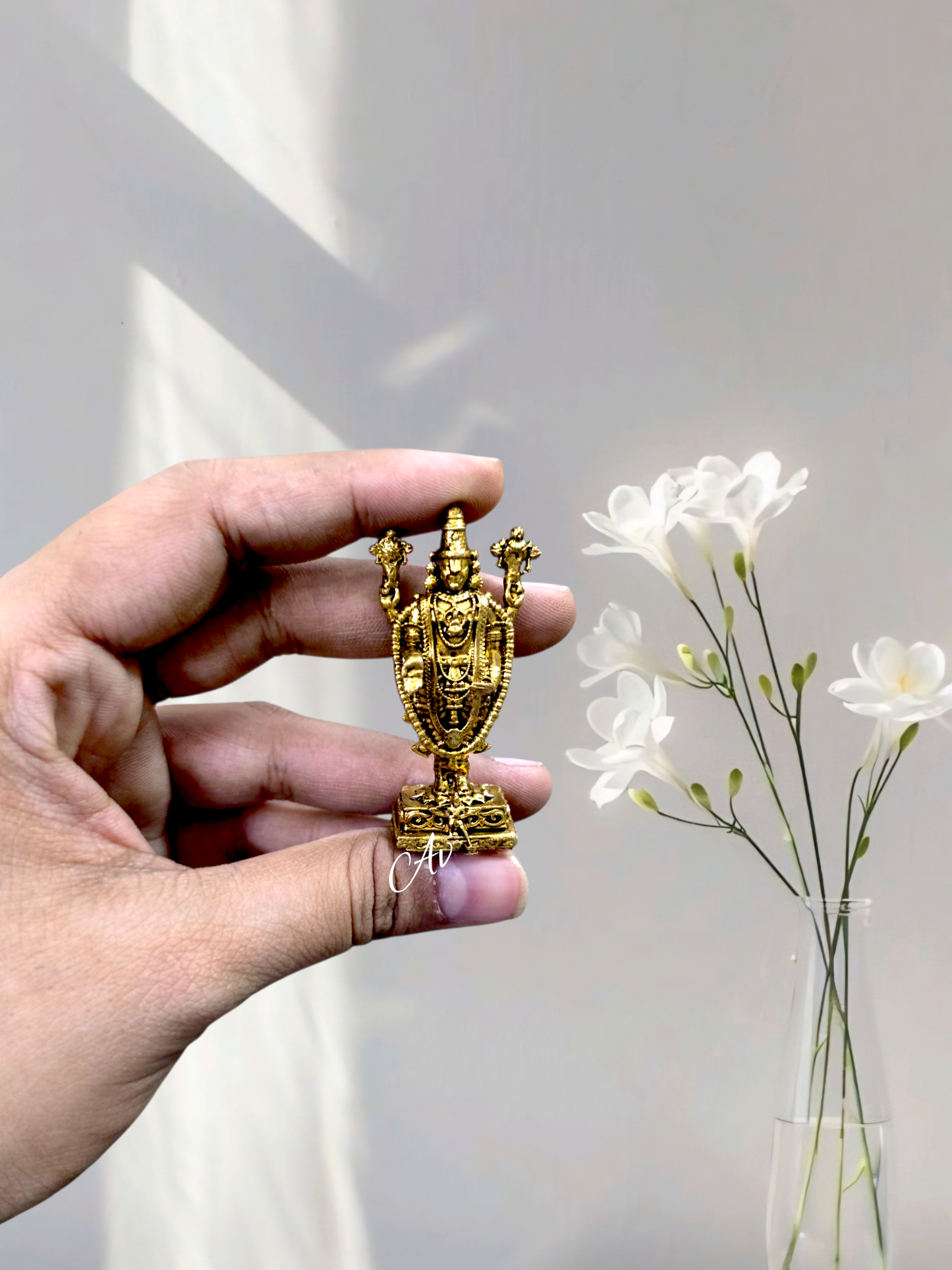 Brass Wax Casting Venkateswara Idol – 2 Inch | Pure Brass Pooja Idol