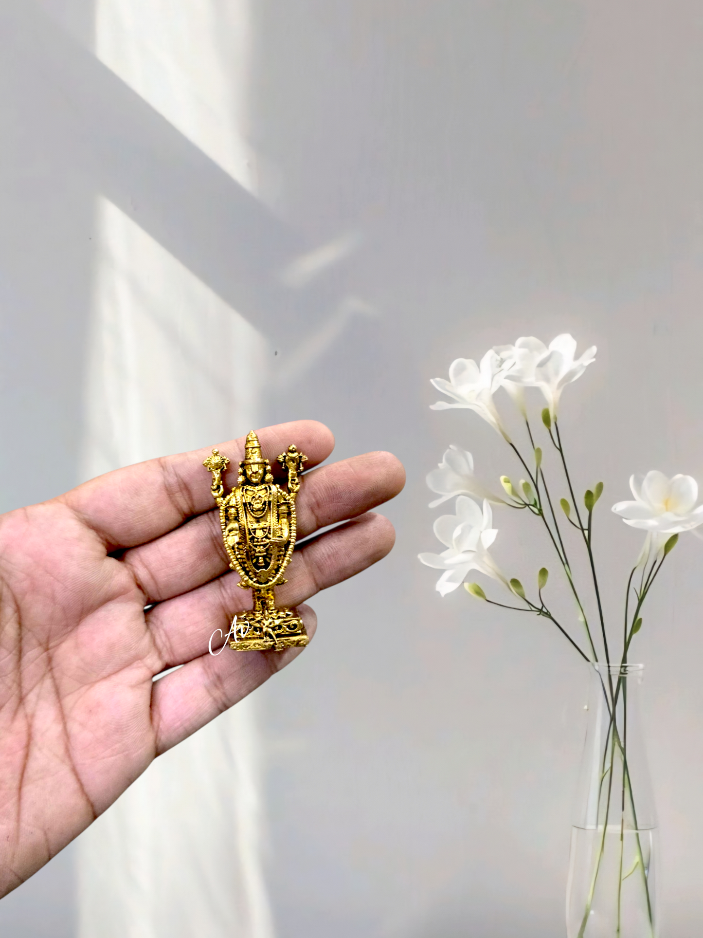 Brass Wax Casting Venkateswara Idol – 2 Inch | Pure Brass Pooja Idol