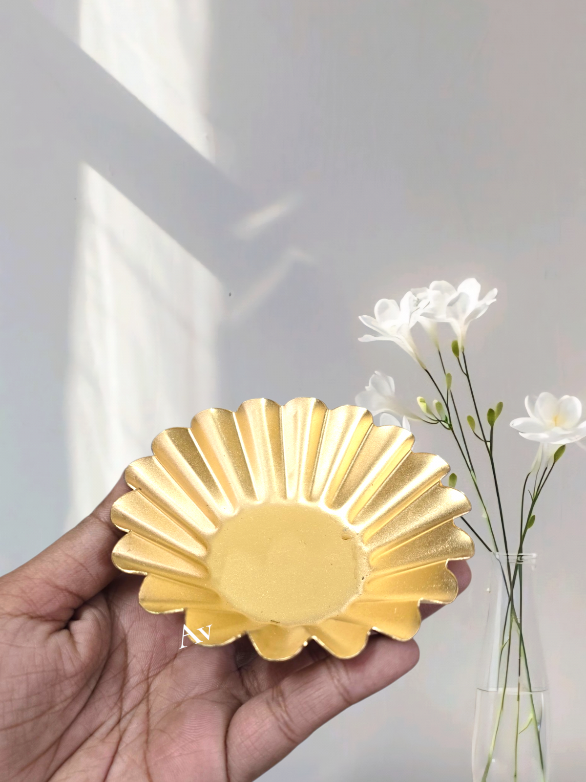 Mini Tealight / Mini Urli – Pack of 10 | Iron | 3.5–4 Inch