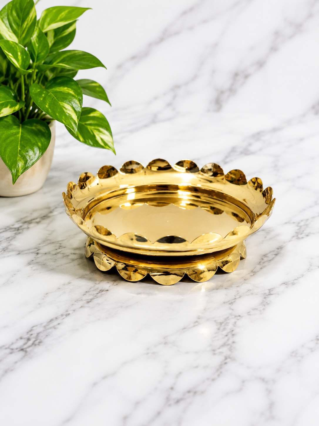 Premium Light Weighted Brass Lotus Stand with Engraved Shri Yantra Design